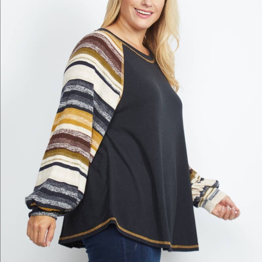 😍PLUS SIZE 😍Dolman Style Striped Long Sleeve Top - Picture 4 of 5